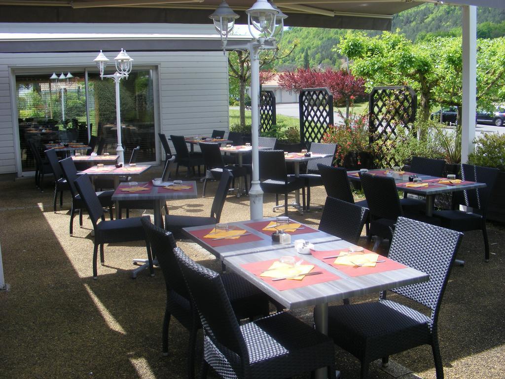 Hotel Confort Le Moulin Rouge Terrasson 外观 照片