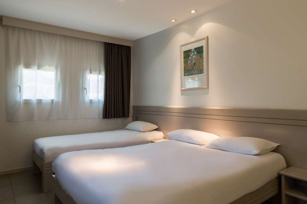 Hotel Confort Le Moulin Rouge Terrasson 客房 照片