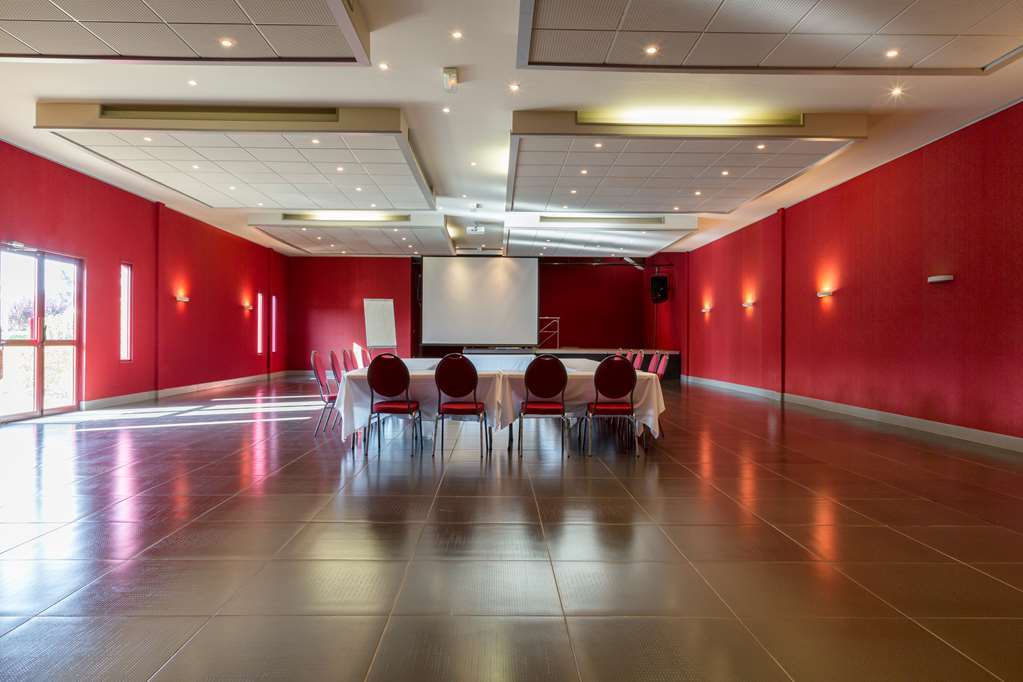 Hotel Confort Le Moulin Rouge Terrasson 设施 照片