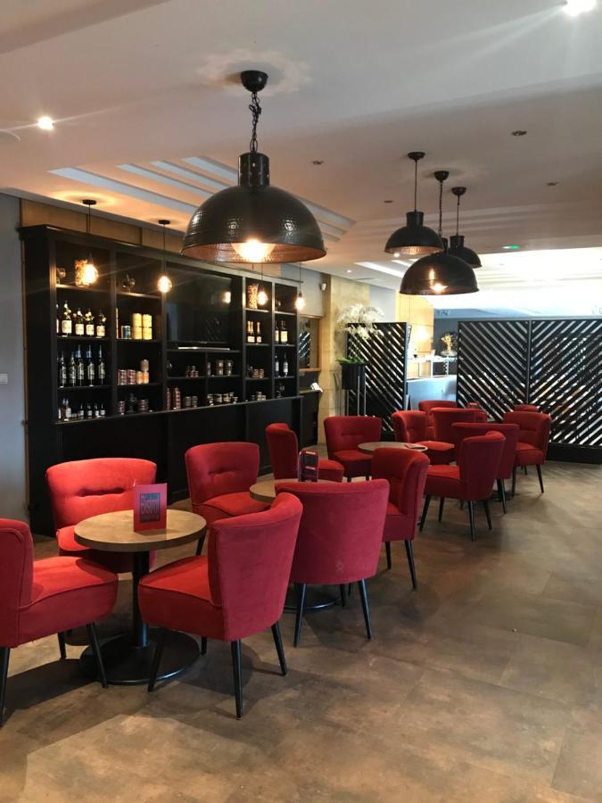 Hotel Confort Le Moulin Rouge Terrasson 外观 照片